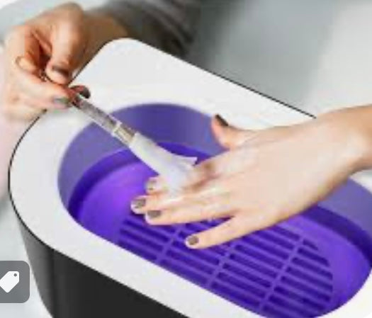 PARAFFIN HAND WAX MASSAGE - LUXXGLOW WELLNESS